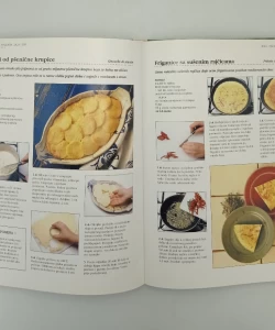 Knjiga Tradicionalna kuharica autor Carla Capalbo
