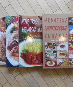 Hrvatska enciklopedija kuhanja I-III