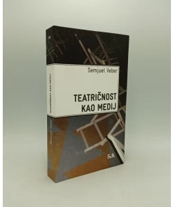 Teatričnost kao medij