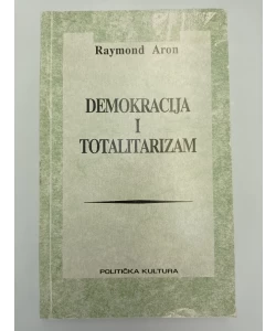 Demokracija i totalitarizam