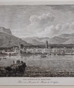 Opći pogled na Split, gledano s mora