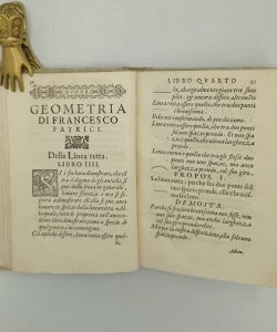 Knjiga Della nuova geometria autor Frane Petrić