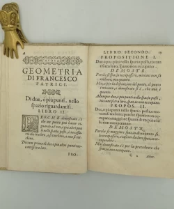 Knjiga Della nuova geometria autor Frane Petrić