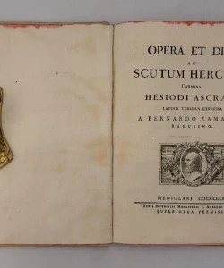 Opera et dies ac Scutum Herculis. Carmina Hesiodi Ascraei Latinis versibus expressa a Bernardo Zamagna Ragusino.
