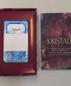 Kristali: knjiga i špil karata
